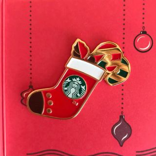 スターバックスコーヒー(Starbucks Coffee)の非売品　スターバックス　ピンバッジ　クリスマス限定(バッジ/ピンバッジ)