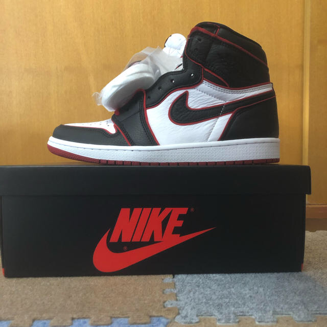 NIKE(ナイキ)のair jordan1 HIGH OG Blood line エアジョーダン メンズの靴/シューズ(スニーカー)の商品写真