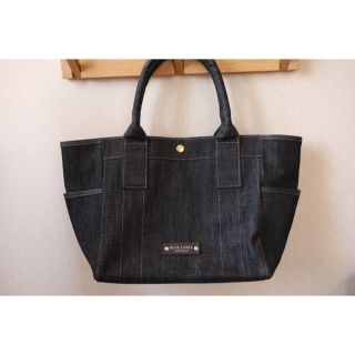 バーバリーブルーレーベル(BURBERRY BLUE LABEL)のブルーレーベルクレストブリッジ トートバッグ(A4可)(トートバッグ)