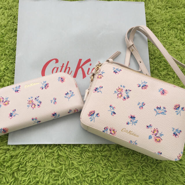 Cath Kidston(キャスキッドソン)のchiakitty様専用 レディースのバッグ(ショルダーバッグ)の商品写真