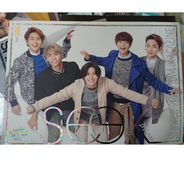 SHINee(シャイニー)のSHINee　SeeK しーく　SHINeePremiumMagazine エンタメ/ホビーのCD(K-POP/アジア)の商品写真