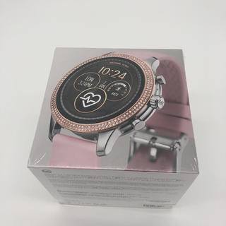 マイケルコース(Michael Kors)の【新品未使用】マイケルコース スマートウォッチ　MKT5055 ピンク(腕時計)