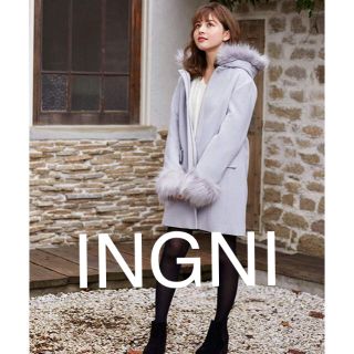 イング(INGNI)の新品★イング(INGNI) ★前ZIPフードコート ★ライトグレー(毛皮/ファーコート)