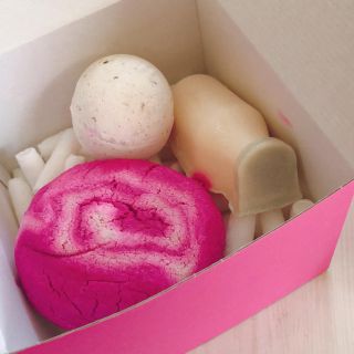 ラッシュ(LUSH)のLUSH バスボム・バブルバー(入浴剤/バスソルト)