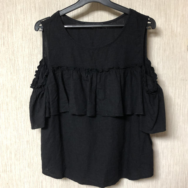 w closet(ダブルクローゼット)の肩出しトップス レディースのトップス(シャツ/ブラウス(半袖/袖なし))の商品写真