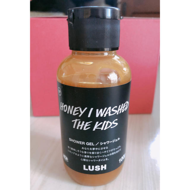 LUSH(ラッシュ)のLUSH ハンド&ボディローションとシャワージェル コスメ/美容のボディケア(ボディローション/ミルク)の商品写真