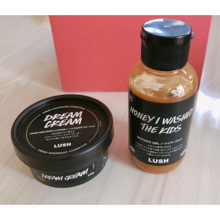 ラッシュ(LUSH)のLUSH ハンド&ボディローションとシャワージェル(ボディローション/ミルク)