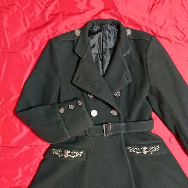 metamorphose ケープ付ダブル釦コート(カーキ) metamorphose ケープ付ダブル釦コート(カーキ)