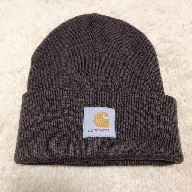 carhartt(カーハート)のcarhartt ニット帽 レディースの帽子(ニット帽/ビーニー)の商品写真