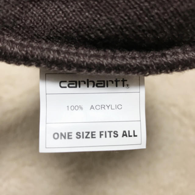 carhartt(カーハート)のcarhartt ニット帽 レディースの帽子(ニット帽/ビーニー)の商品写真