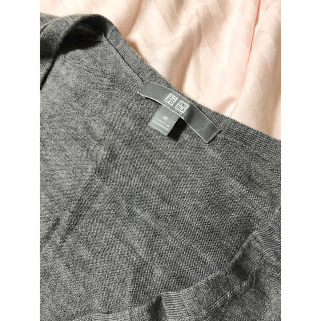 UNIQLO(ユニクロ)のユニクロ　グレー　長袖　カットソー レディースのトップス(カットソー(長袖/七分))の商品写真