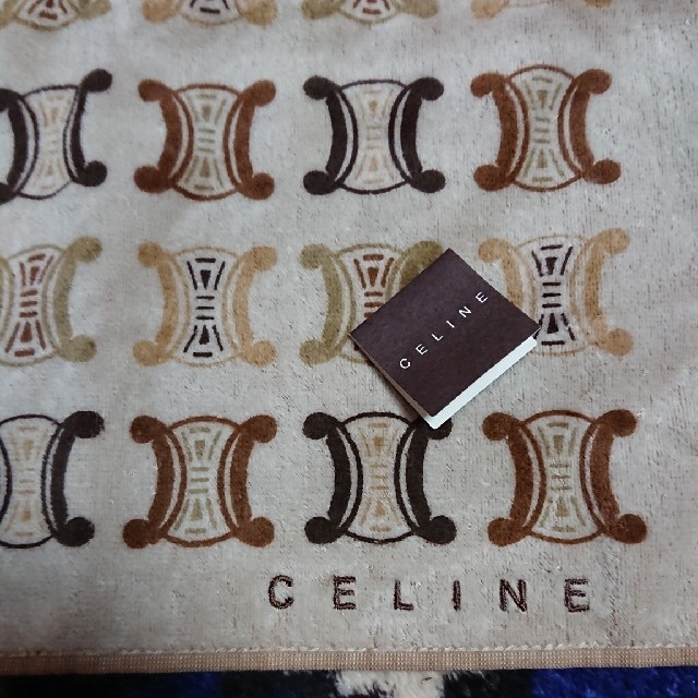 celine(セリーヌ)の新品CELINEタオルハンカチ レディースのファッション小物(ハンカチ)の商品写真