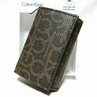 カルバンクライン(Calvin Klein)のカルバンクライン キーケース 79464 ブラウン(キーケース)