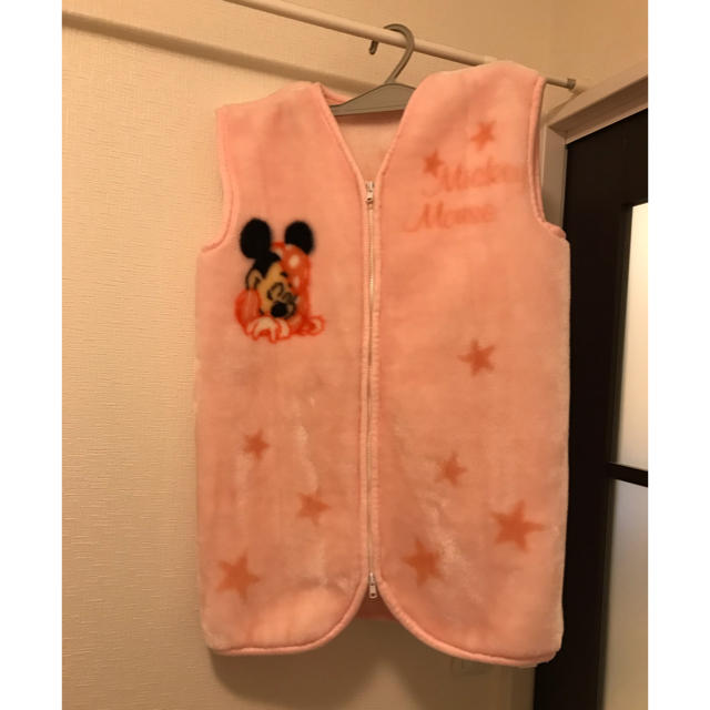 Disney(ディズニー)のスリーパー ベスト 毛布 キッズ/ベビー/マタニティの寝具/家具(毛布)の商品写真