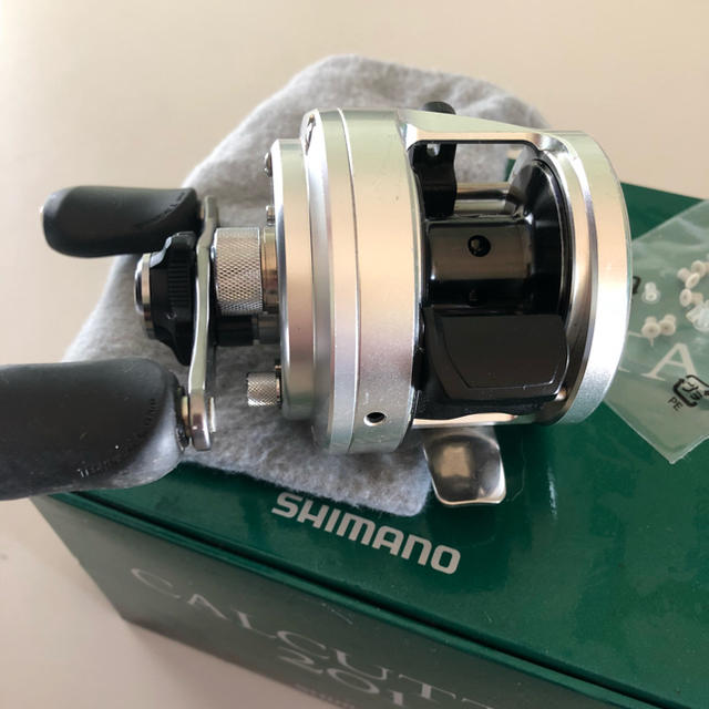 SHIMANO カルカッタフィッシング