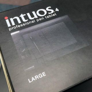 ワコム(Wacom)のペンタブレット Wacom intuos4 LARGE PTK-840(タブレット)