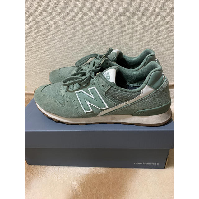 New Balance(ニューバランス)のニューバランス996 グリーン 25.5 レディースの靴/シューズ(スニーカー)の商品写真