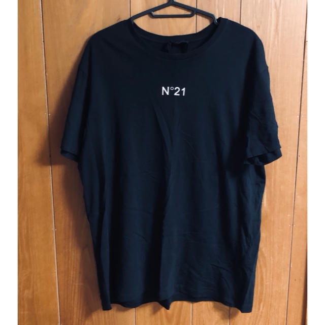 N°21(ヌメロヴェントゥーノ)のN°21 メンズ　トップス　Mサイズ メンズのトップス(Tシャツ/カットソー(半袖/袖なし))の商品写真