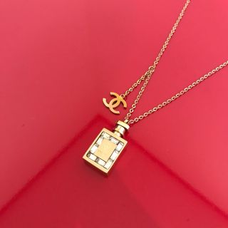 CHANEL シャネル　ノベルティネックレス　ピンクゴールド