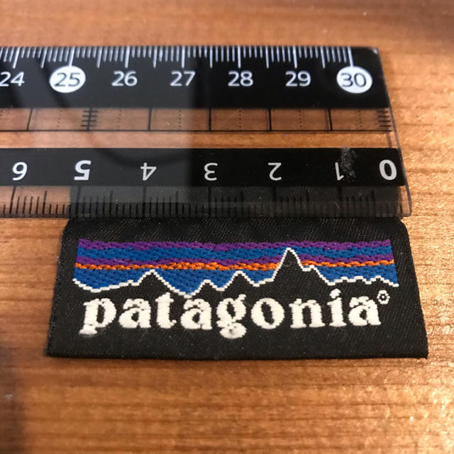 patagonia(パタゴニア)の専用　2枚Patagonia タグ ワッペン　 ハンドメイドの素材/材料(各種パーツ)の商品写真