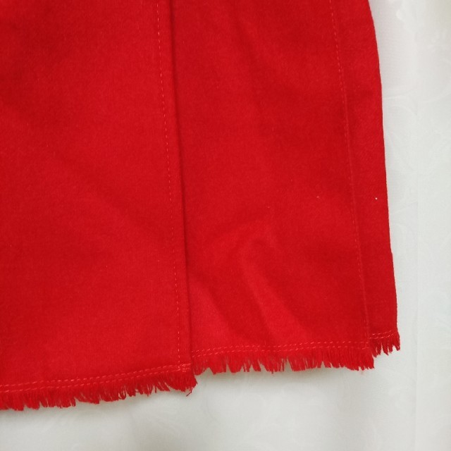 EASTBOY(イーストボーイ)の【新品未使用】赤 プリーツ 巻きスカート レディースのスカート(ひざ丈スカート)の商品写真