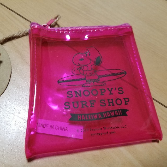 SNOOPY(スヌーピー)のりゅ様専用　サーフスヌーピー　コインケース　ピンク レディースのファッション小物(コインケース)の商品写真
