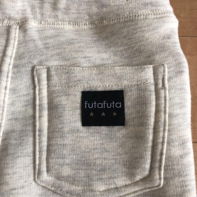 futafuta(フタフタ)のfutafuta  フタフタ  裏シャギーストレートパンツ　120 キッズ/ベビー/マタニティのキッズ服男の子用(90cm~)(パンツ/スパッツ)の商品写真