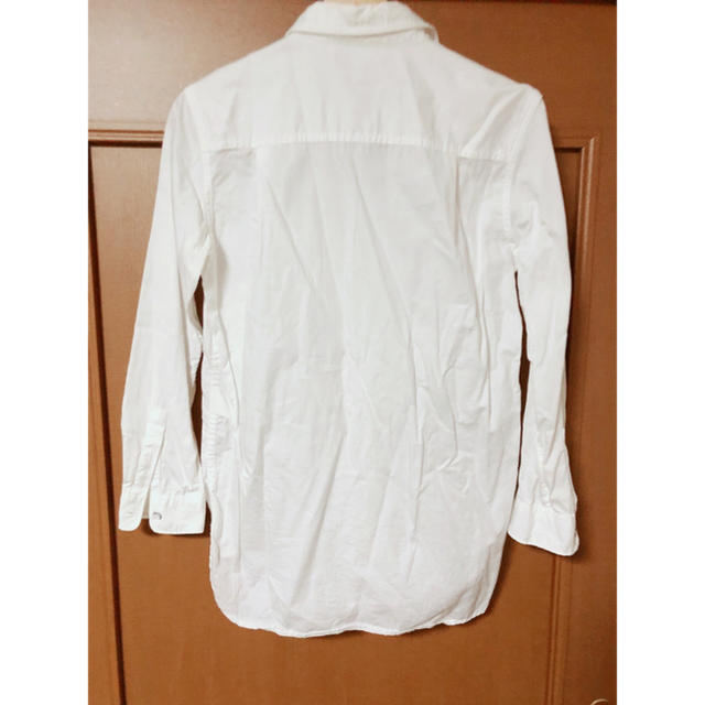 UNIQLO(ユニクロ)のユニクロ&レディースホワイトシャツ レディースのトップス(シャツ/ブラウス(長袖/七分))の商品写真