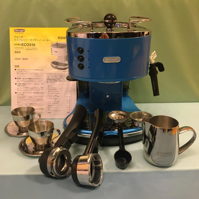 商品 A343 DeLonghi デロンギ エスプレッソ.カプチーノメーカー ブルー