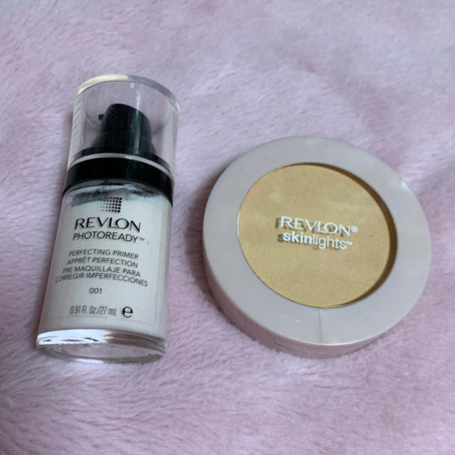 REVLON(レブロン)のREVLON  プレストパウダー101・メイクアップベース01 コスメ/美容のベースメイク/化粧品(その他)の商品写真