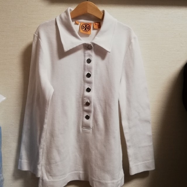 Tory Burch(トリーバーチ)のトリーバーチ　七分丈襟つきシャツ レディースのトップス(Tシャツ(長袖/七分))の商品写真