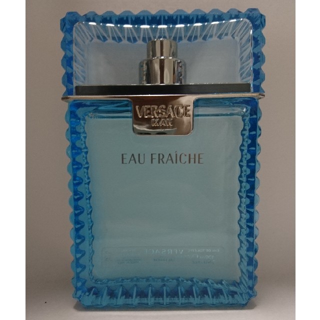 VERSACE(ヴェルサーチ)のヴェルサーチ マン オーフレッシュ オードトワレ 100mL

 コスメ/美容の香水(香水(男性用))の商品写真