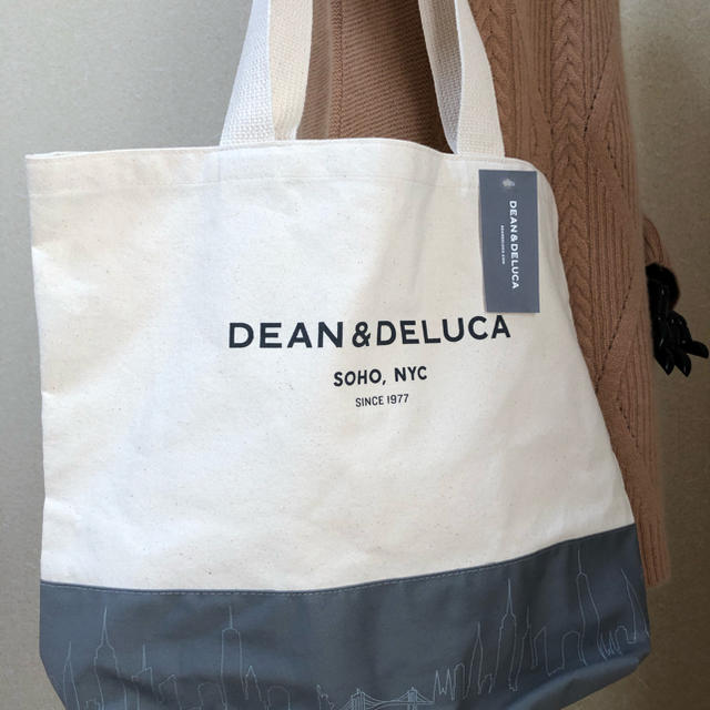 DEAN & DELUCA(ディーンアンドデルーカ)のDEAN ＆　ＤE LUCA アメリカ製　トートバッグ レディースのバッグ(トートバッグ)の商品写真