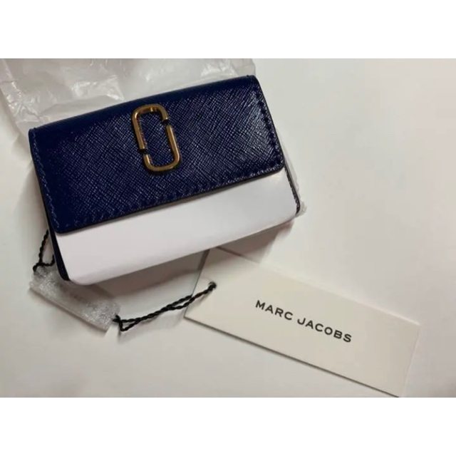 MARC JACOBS(マークジェイコブス)のMARCJACOBS ミニ財布 新品 マークジェイコブス 三つ折り財布 正規品 レディースのファッション小物(財布)の商品写真