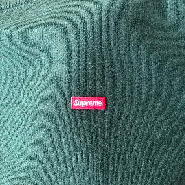 Supreme(シュプリーム)のカナダ製 新品 supreme スウェット 緑 Mサイズ メンズのトップス(スウェット)の商品写真