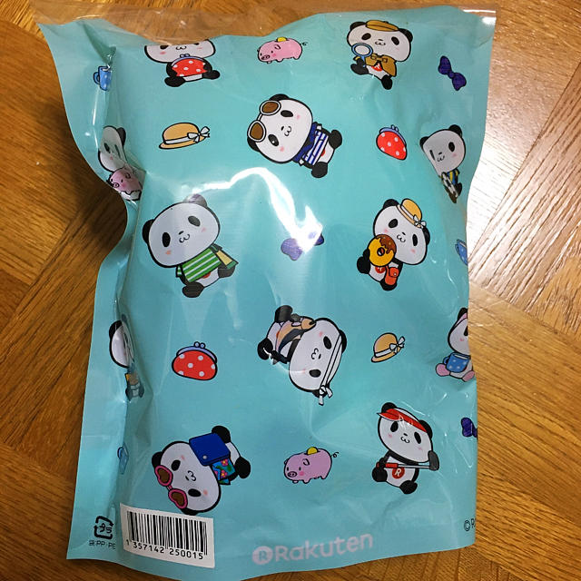 Rakuten(ラクテン)のお買い物パンダ ぬいぐるみ エンタメ/ホビーのおもちゃ/ぬいぐるみ(ぬいぐるみ)の商品写真