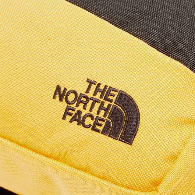 THE NORTH FACE(ザノースフェイス)の海外限定 THE NORTH FACE BOZER HIP PACK2 メンズのバッグ(ウエストポーチ)の商品写真