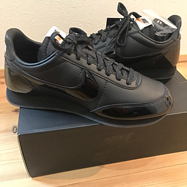 BLACK COMME des GARCONS(ブラックコムデギャルソン)のNIKE NIGHTTRACK / CDG スニーカー　未使用　サイズ27 メンズの靴/シューズ(スニーカー)の商品写真