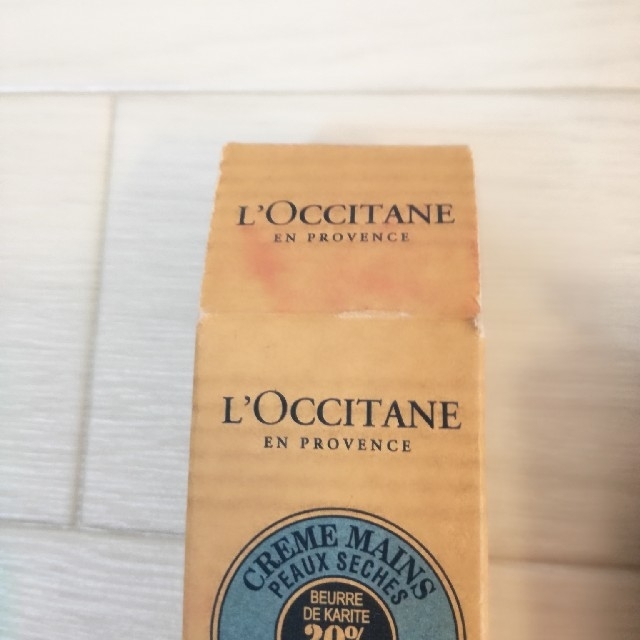 L'OCCITANE(ロクシタン)の【新品】ロクシタン　ハンドクリーム コスメ/美容のボディケア(ハンドクリーム)の商品写真