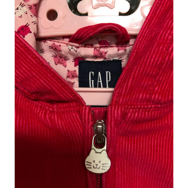 GAP Kids(ギャップキッズ)のお値下げ♪ギャップ コーデュロイジャケット 女の子 ❣️ キッズ/ベビー/マタニティのキッズ服女の子用(90cm~)(ジャケット/上着)の商品写真
