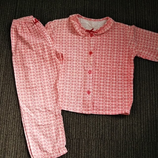 ニシマツヤ(西松屋)のパジャマ 130 赤 チェック ハート(パジャマ)