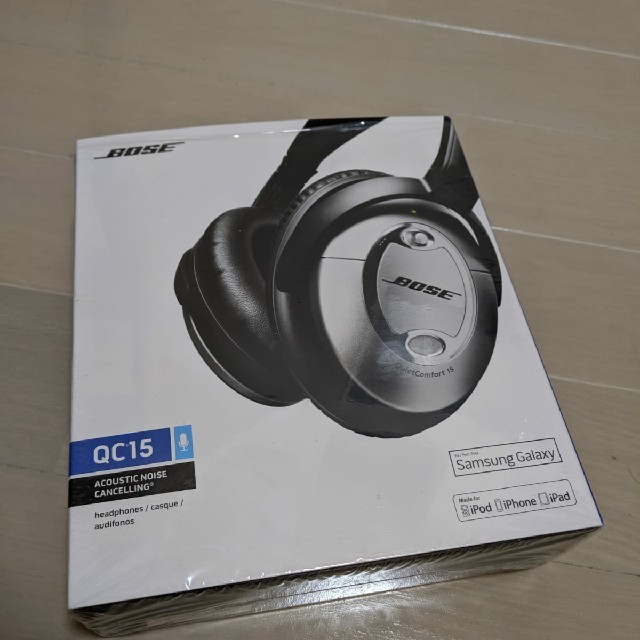 オーディオ機器Bose Quietconfort 15