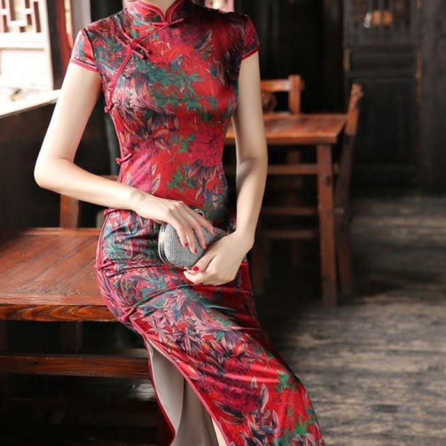 チャイナ　ドレス　赤 レディースのフォーマル/ドレス(その他ドレス)の商品写真