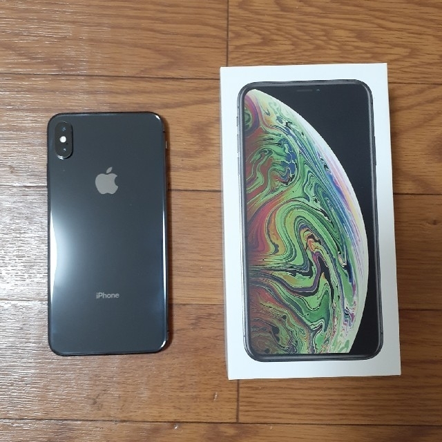 iPhone XS Max 512GB SB SIMフリー