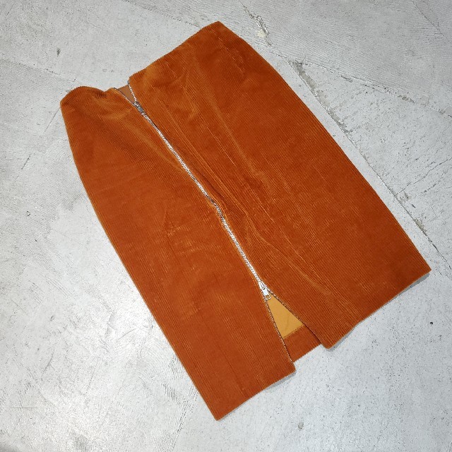MACPHEE(マカフィー)のMACPHEE  マカフィー コーデュロイ ジップ スカート 36 レディースのスカート(ひざ丈スカート)の商品写真