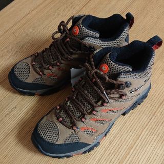 メレル(MERRELL)の新品未使用 メレル ゴアテックス トレッキングシューズ ブラウン us8(スニーカー)