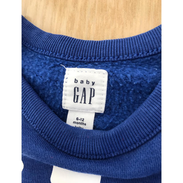 babyGAP(ベビーギャップ)のbaby GAP トレーナー 70cm キッズ/ベビー/マタニティのベビー服(~85cm)(トレーナー)の商品写真