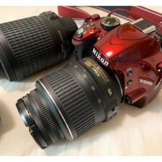 ニコン(Nikon)のNicon D3200ダブルズームレンズキット +別レンズ付(デジタル一眼)