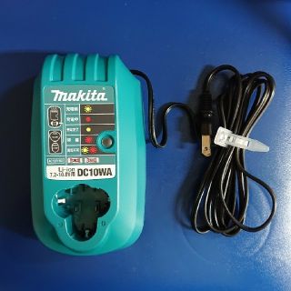 マキタ(Makita)の【szkingz様専用】マキタ(Makita）/充電器(掃除機)