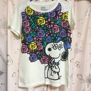 ユニクロ(UNIQLO)のユニクロ　スヌーピー Tシャツ(Tシャツ(半袖/袖なし))